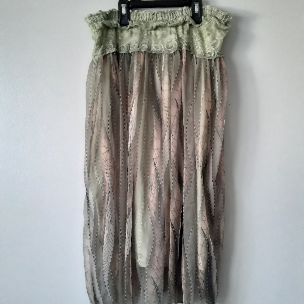 4/$20 Urbanwear  long flowy hobo style skirt